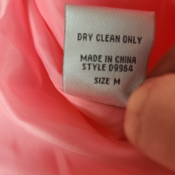 Dressbarn Faux Suede Pink Blazer Top Open Front Sequins Womens Medium NWT - Picture 7 of 8